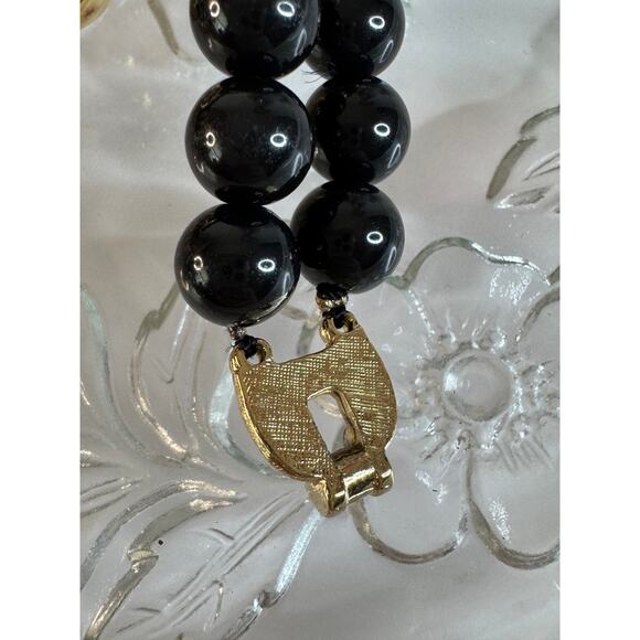 Vintage 1987 Avon Kenneth J Lane rams head necklace.  30” shortest strand. - Picture 7 of 16